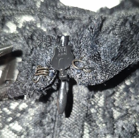 AQUA XXS Black Lace Long Sleeve - Picture 9 of 10